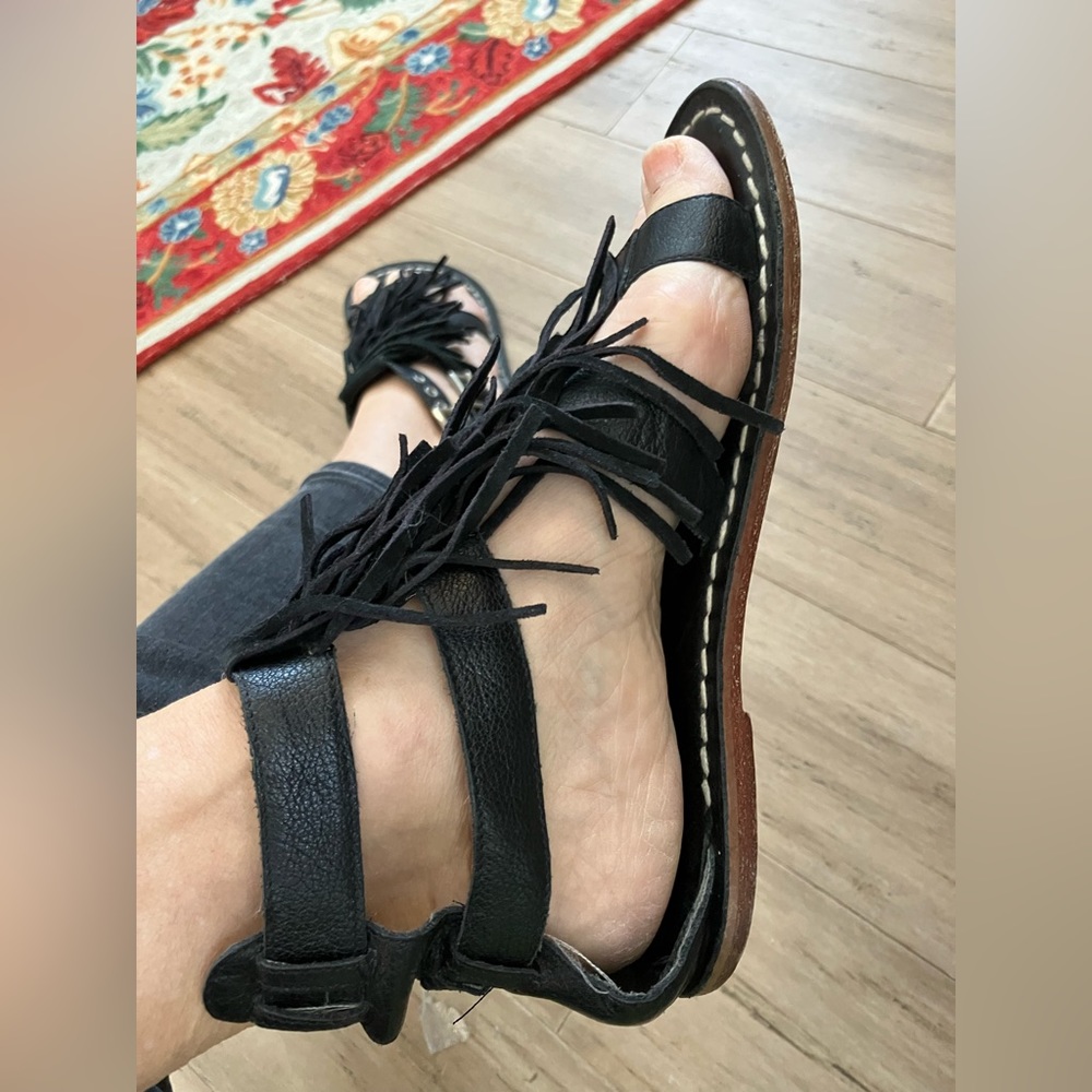 Handcrafted Brazilian Women’s Bernardo Sandals-  Leather Fringe, Gladiator 7